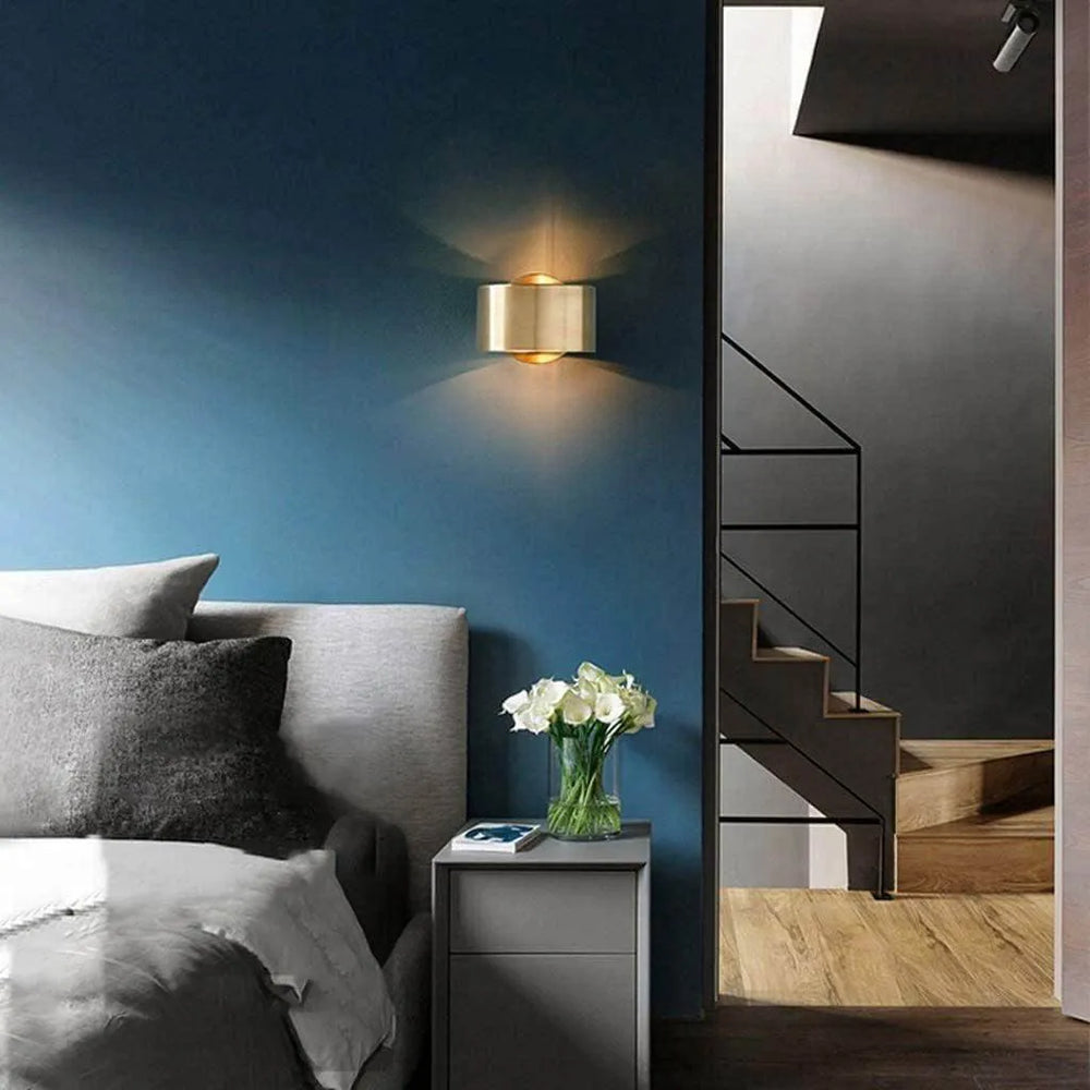 Metal Bedside wall Light by Gloss (B5078)