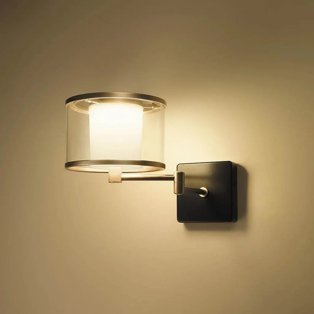 
                      
                        Outline-wall-light (40937)
                      
                    