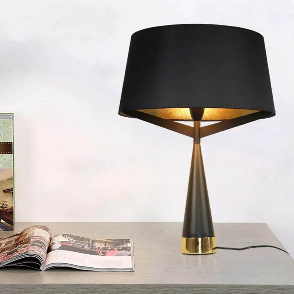 Martha Glass Table Desk Lamp by Gloss (T9652)